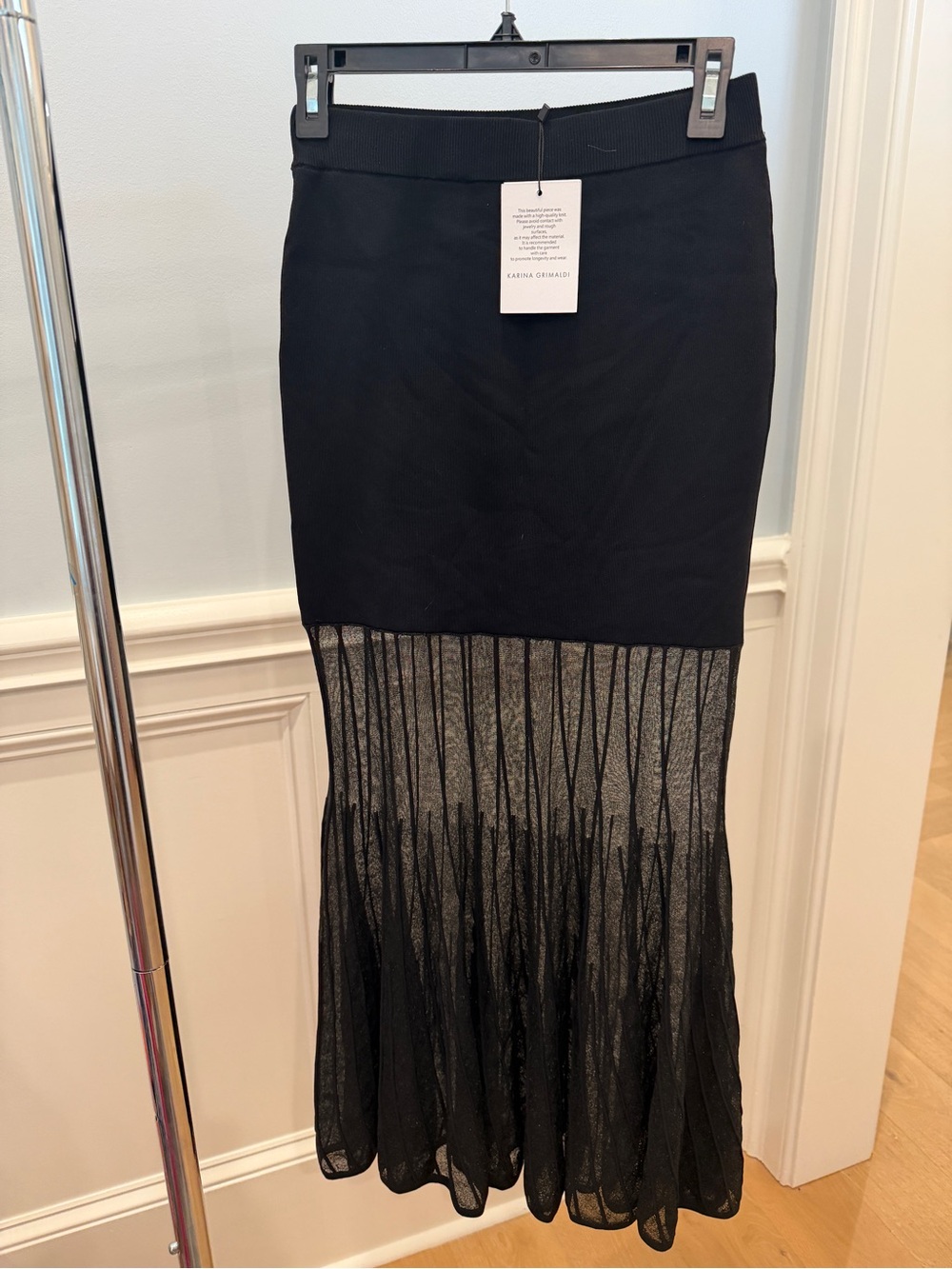 Karina Grimaldi Black Mesh Hem Midi Skirt -XS. NWT